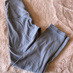 VGUC lululemon align 21” crop size 2